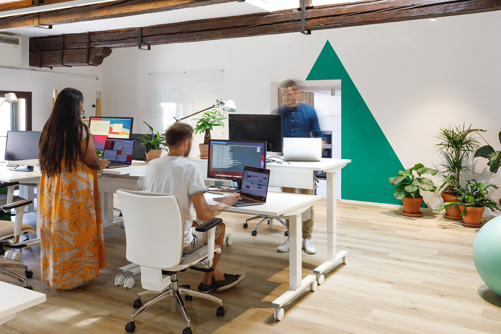 TRUE_Store-is_104 TRUE_Store-is_104